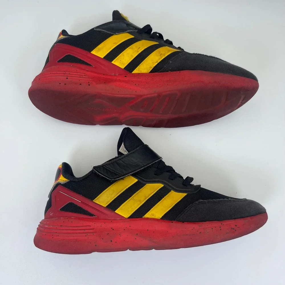 Adidas Mickey Mouse Shoes Kids 5 Black‎ Red Yellow Good Disney Cloudfoam IG5372
